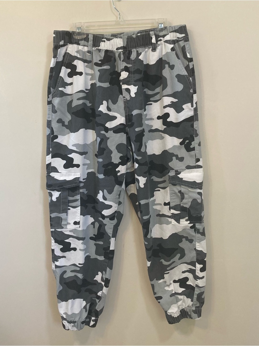 Rue+ Camo Cargo Jogger Pants Womens Sz 2X Black White Gray Cotton Blend